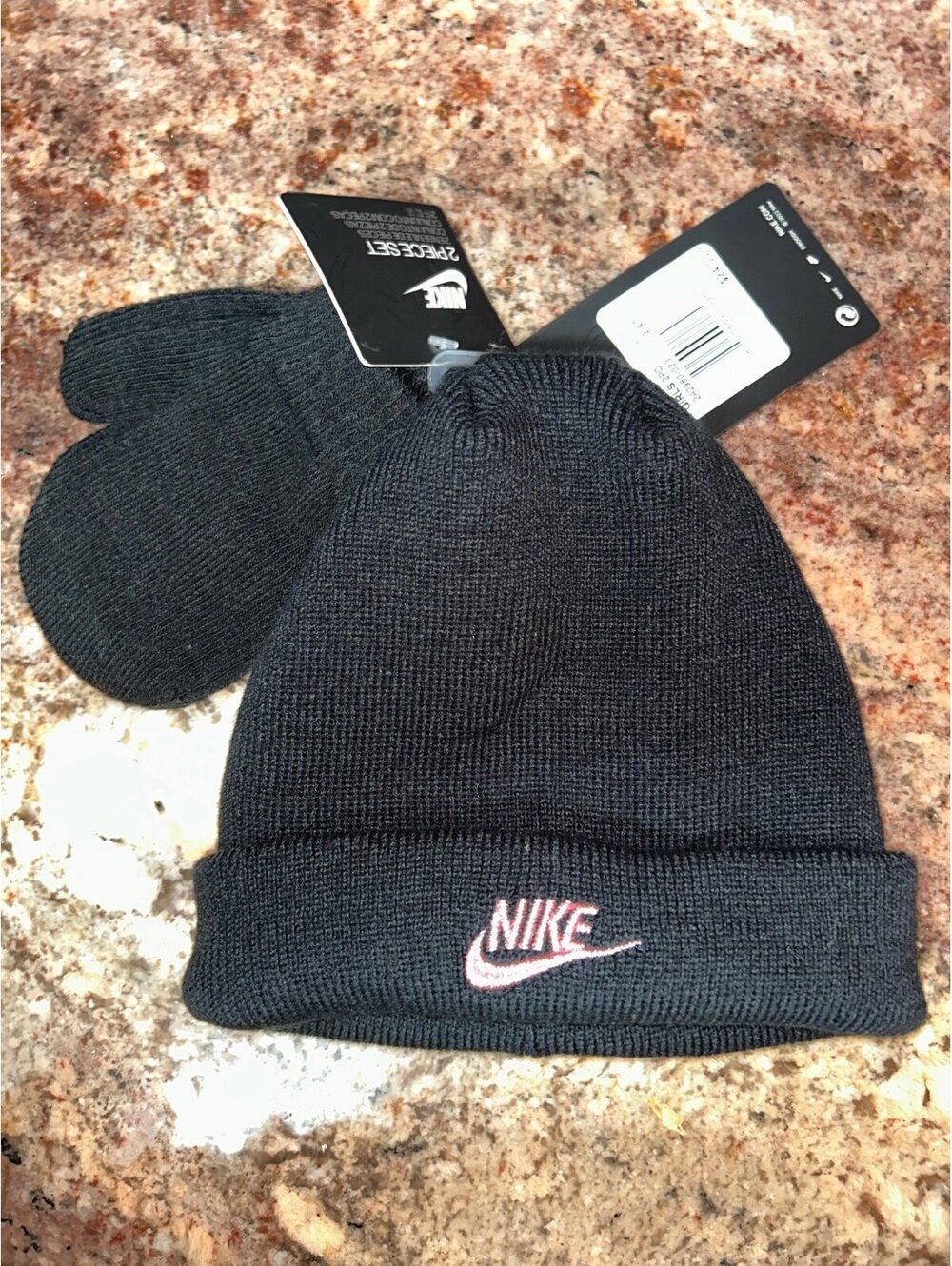 Nike girls Black Beanie & Mittens Set Size 2T-4T Pink Logo NWT Winter Hat Gloves